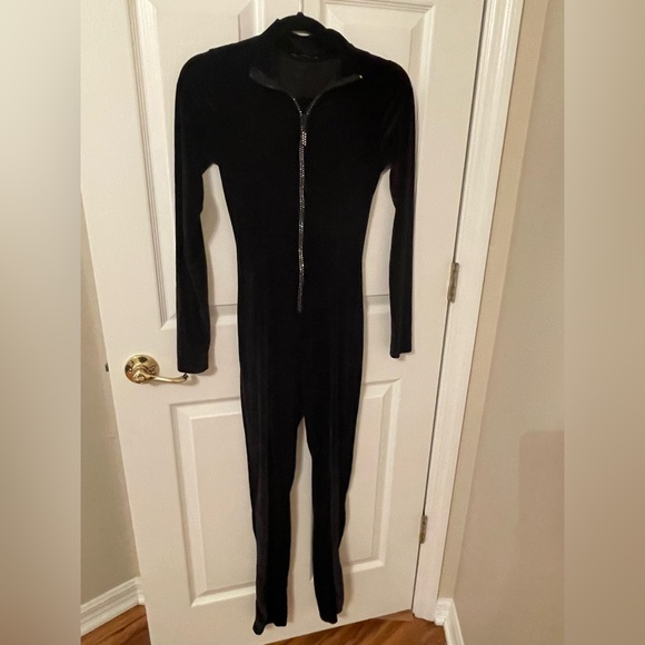 In Your Dreams Velvet Bodysuit from Fashion Nova - Picture 2 of 10